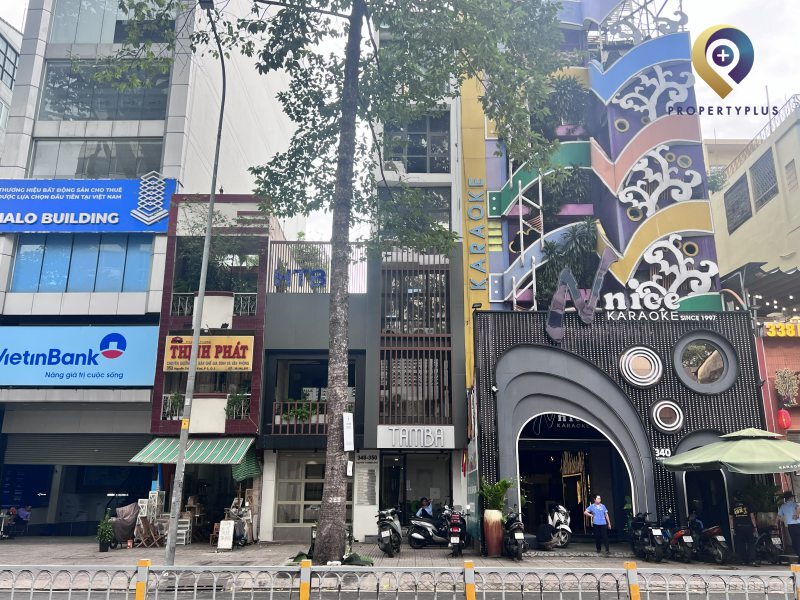 Gold Star Minh Khai Building
